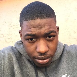 Meet your Posher, Adam